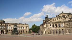 Semperoper und Zwinger in Dresden