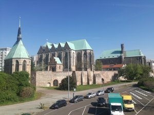 Wallonen- und St.-Petri-Kirche in Magdeburg