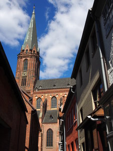 Blick auf die Nikolaikirche in Lüneburg